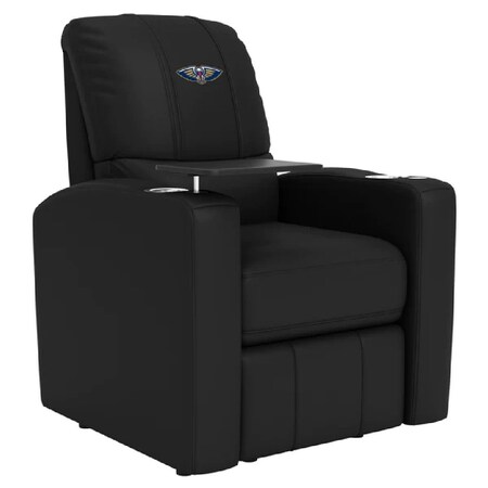 Dreamseat Stealth Power Plus Recliner with New Orleans Pelicans Primary Logo XZ520823901CDSMHTUSBBLK-PSNBA31085